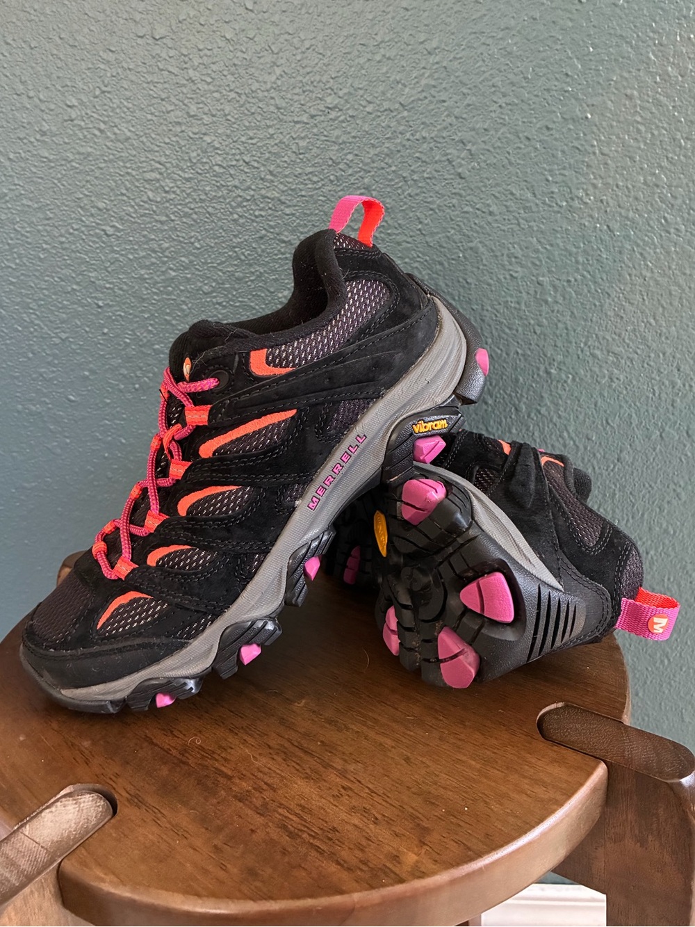 Merrell Women’s Moab 3 Hiking Shoe Size 7.5